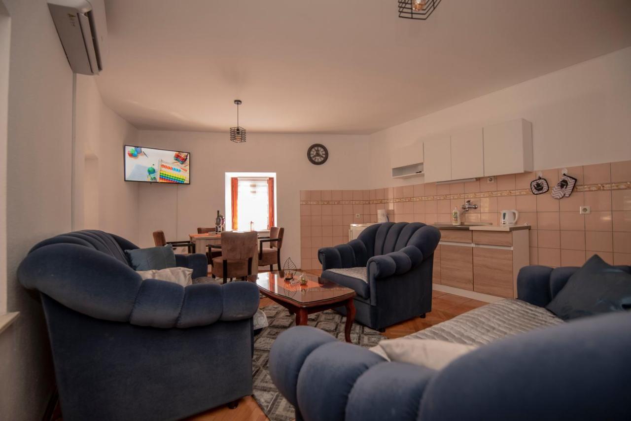 Apartman Nina Stari Grad Trebinje Exterior photo
